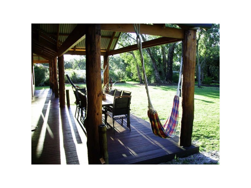 140 OLD DAIRY COURT, Oakford WA 6121