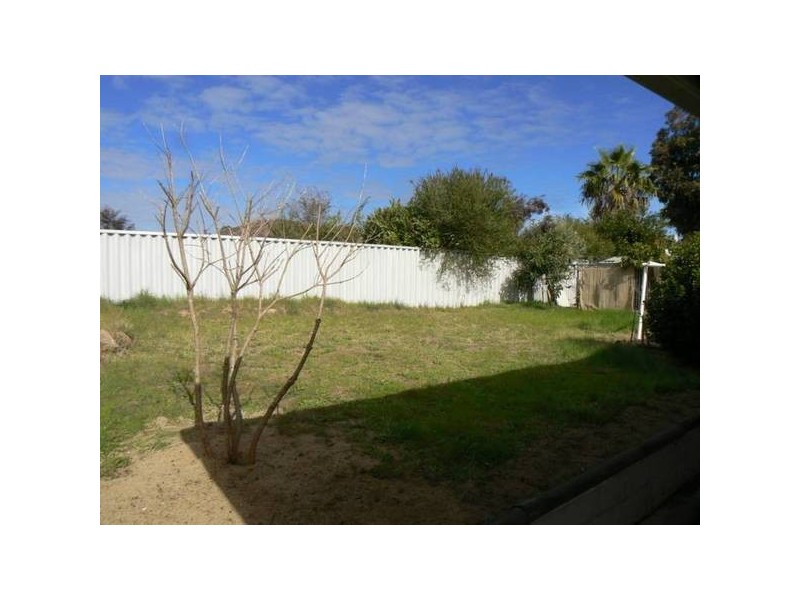 108 Meller Road, Bibra Lake WA 6163