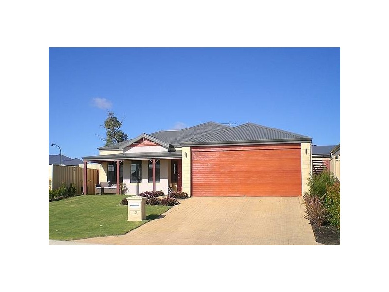 13 Friarbird Terrace, Beeliar WA 6164
