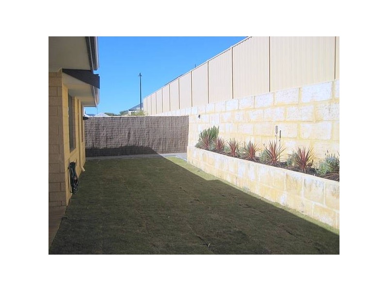13 Friarbird Terrace, Beeliar WA 6164