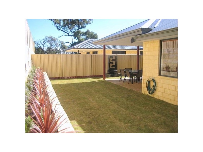13 Friarbird Terrace, Beeliar WA 6164