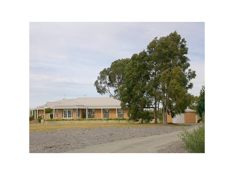 89 FOXTON DRIVE, Oakford WA 6121