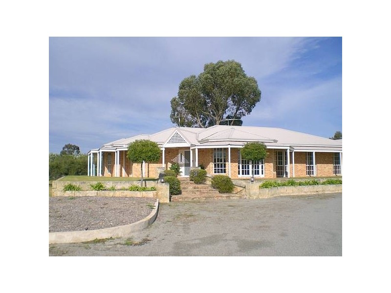 89 FOXTON DRIVE, Oakford WA 6121