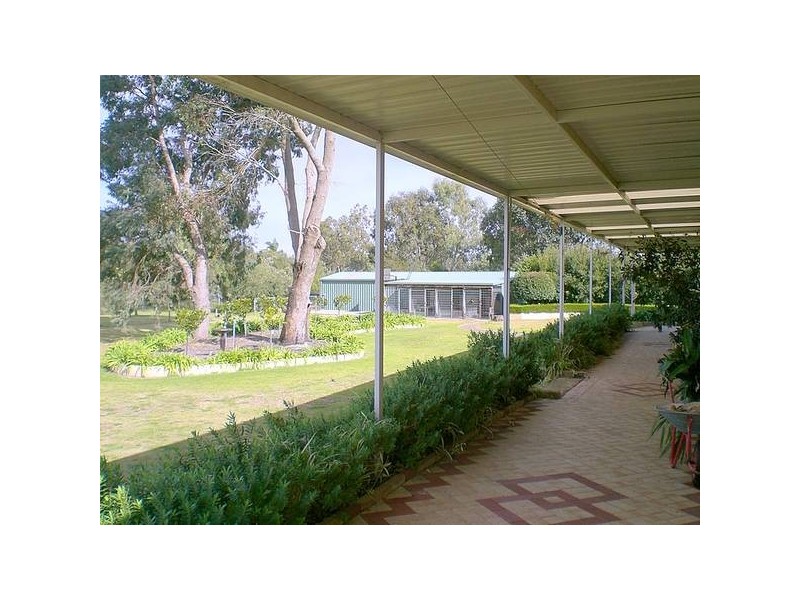 89 FOXTON DRIVE, Oakford WA 6121