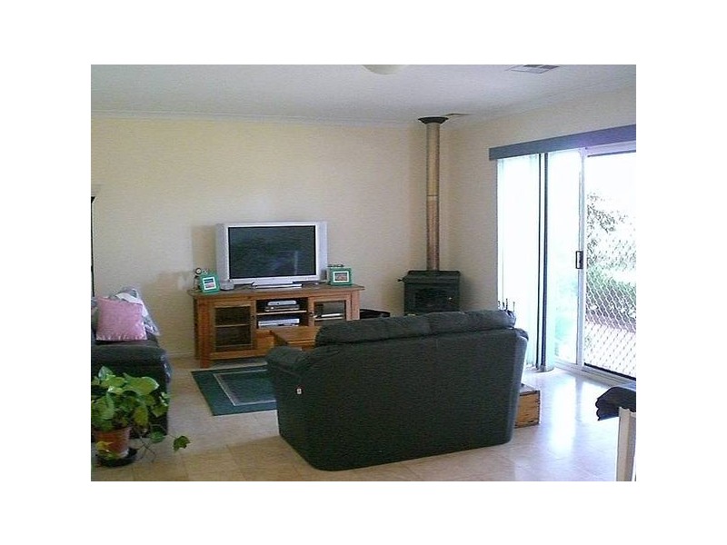 89 FOXTON DRIVE, Oakford WA 6121