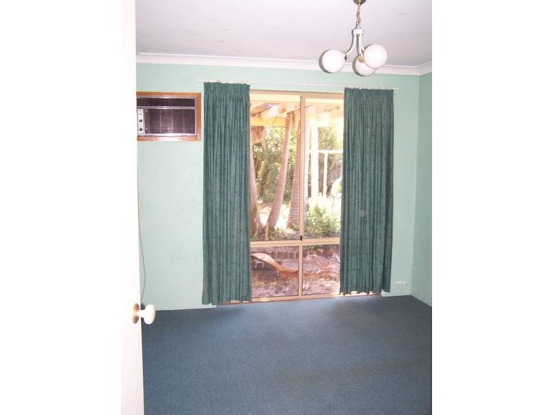 5 Bulrush Close, Bibra Lake WA 6163