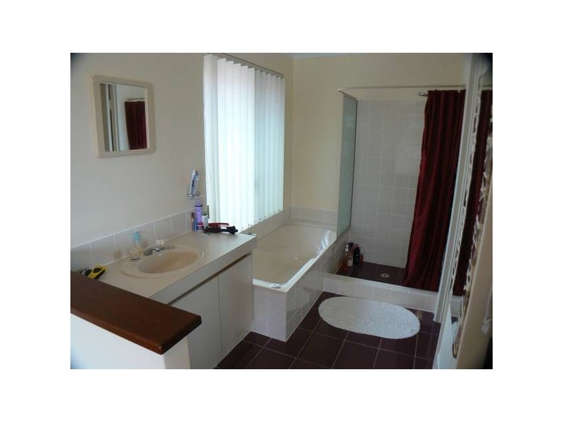 19 Pavonia Heights, South Lake WA 6164