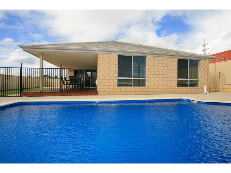 60 Birchley Road, Beeliar WA 6164