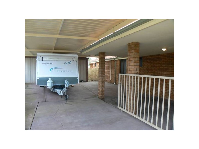 36 Grassbird Loop, Yangebup WA 6164