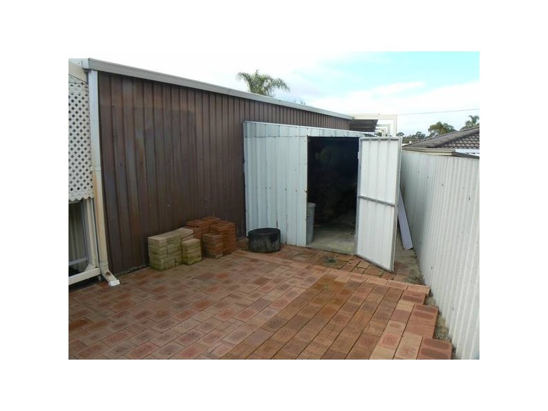 36 Grassbird Loop, Yangebup WA 6164