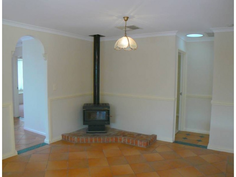 28 Conigrave Road, Yangebup WA 6164