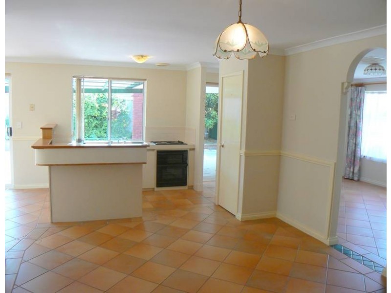 28 Conigrave Road, Yangebup WA 6164