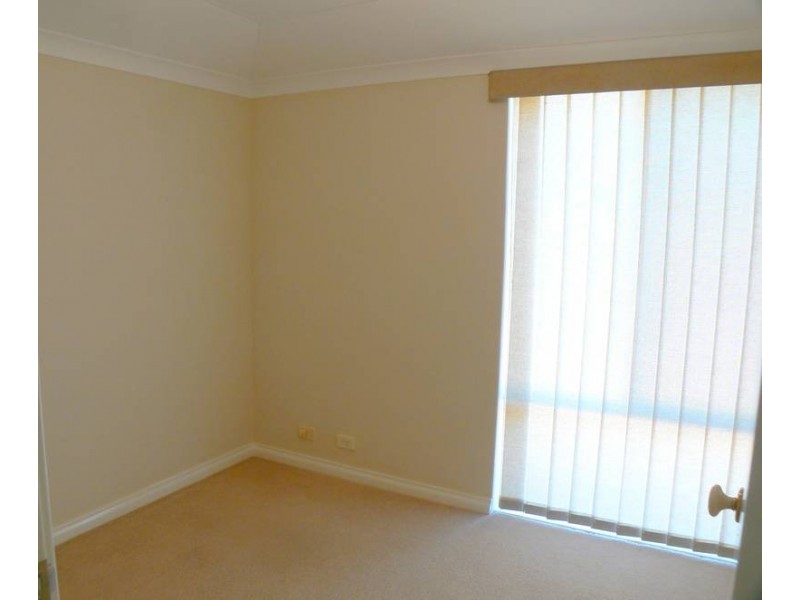 28 Conigrave Road, Yangebup WA 6164