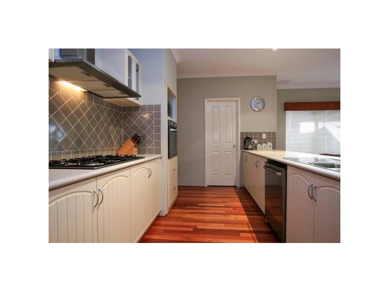 9 Cotter Loop, Success WA 6164