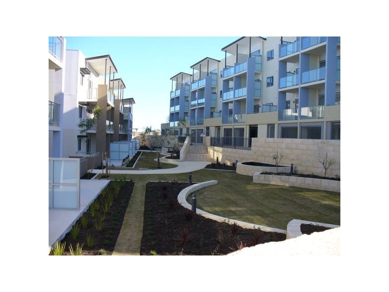 2/9 Ibera Way, Success WA 6164