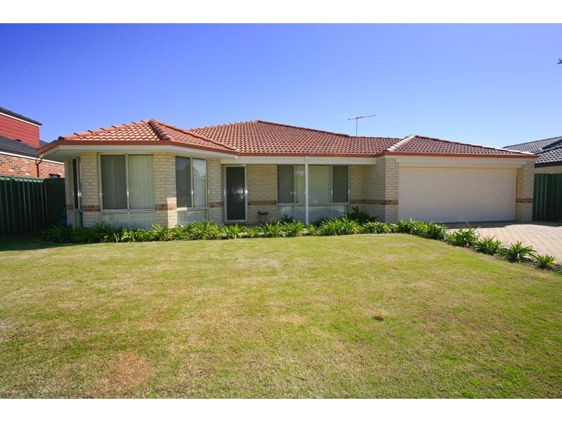 218 Tapper Road, Atwell WA 6164