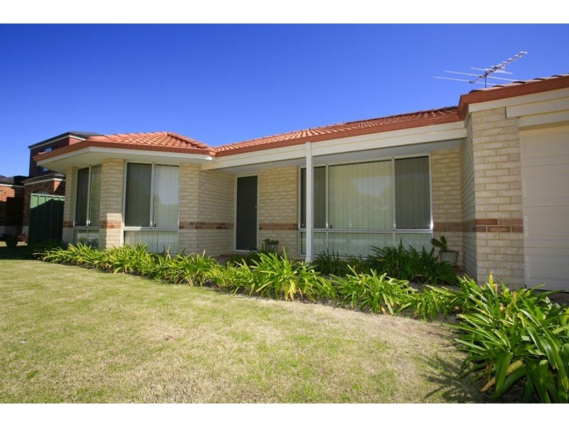 218 Tapper Road, Atwell WA 6164