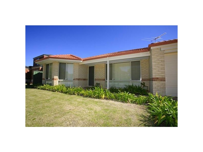 218 Tapper Road, Atwell WA 6164