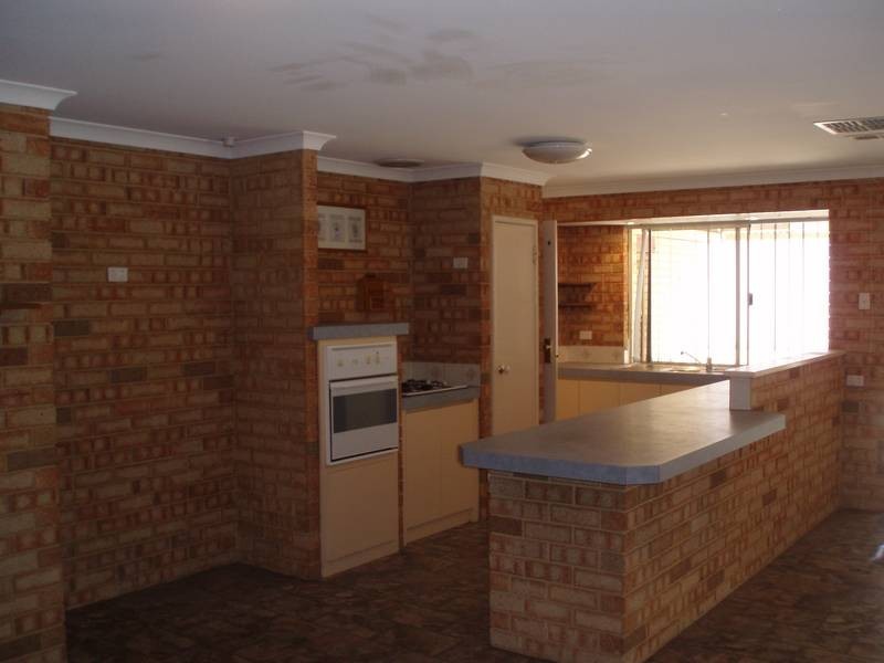 17 Aster Close, Beeliar WA 6164