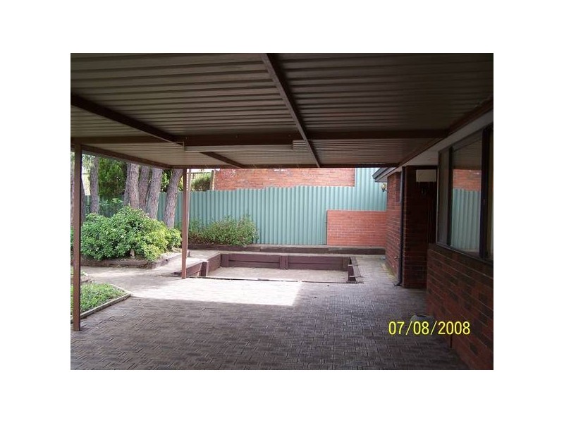 14 Bondini Way, Bibra Lake WA 6163