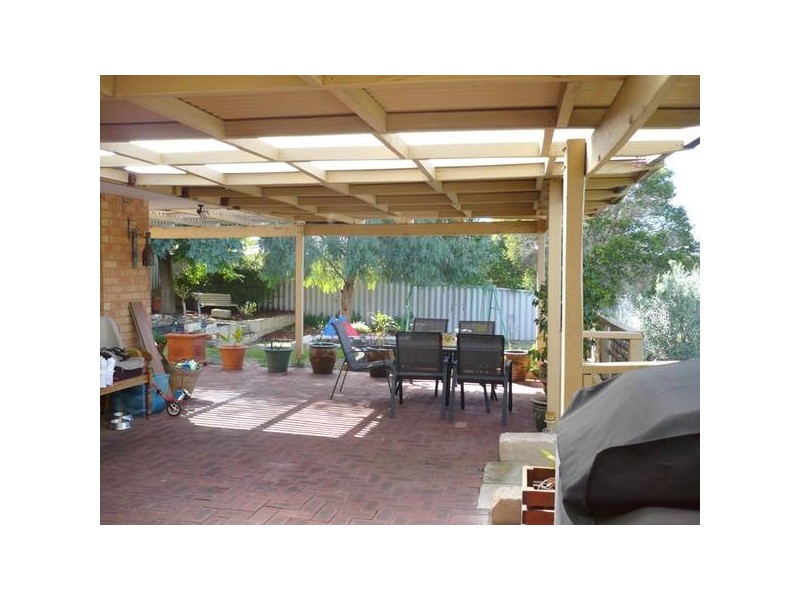 8 Pavonia Heights, South Lake WA 6164