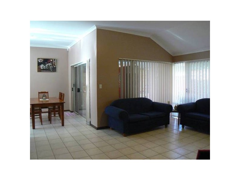 14 Yangebup Road, Yangebup WA 6164