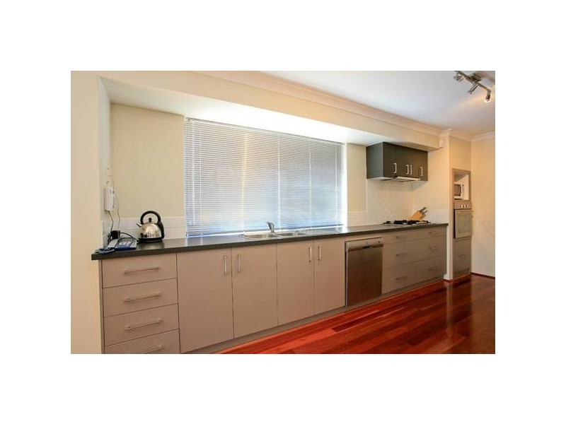 5 Mosman Loop, Success WA 6164