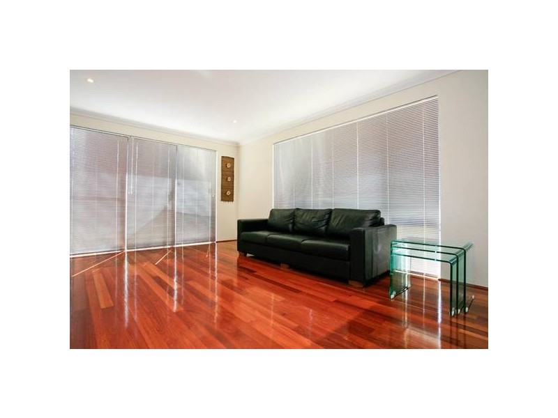5 Mosman Loop, Success WA 6164