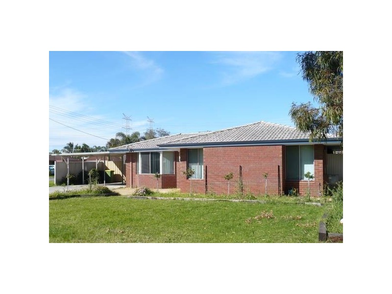27 Labyrinth Way, South Lake WA 6164