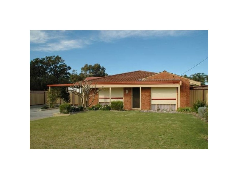 10 Larkspur Cross, Yangebup WA 6164