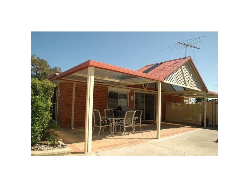 10 Larkspur Cross, Yangebup WA 6164