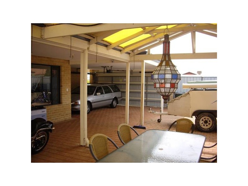 32 Waylen Square, Beeliar WA 6164