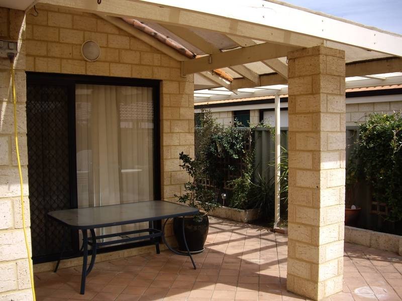 8 Hillberg Rise, Spearwood WA 6163