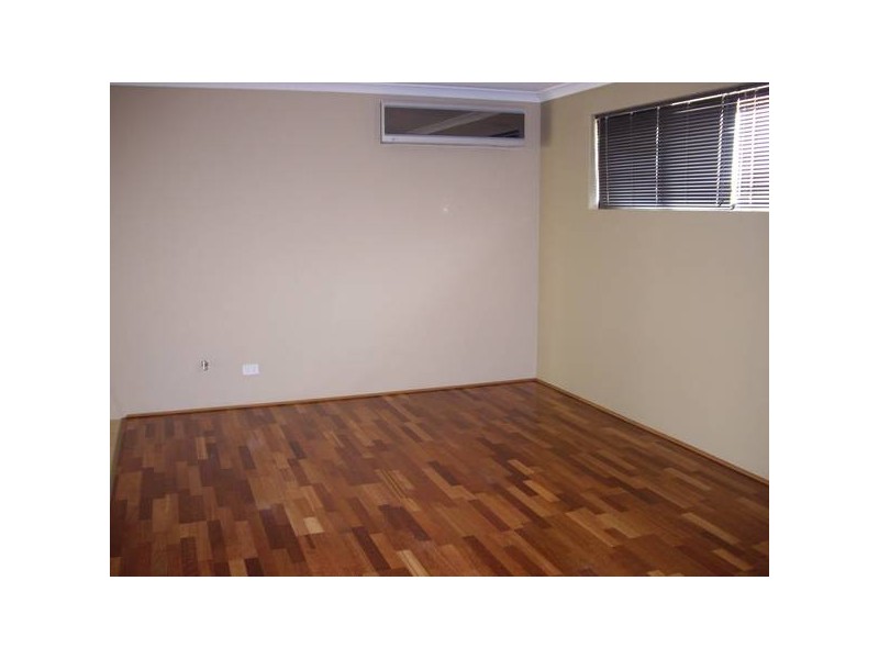 2 Covington Loop, Success WA 6164