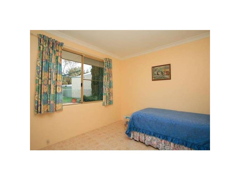 12 St Claire Gardens, Atwell WA 6164