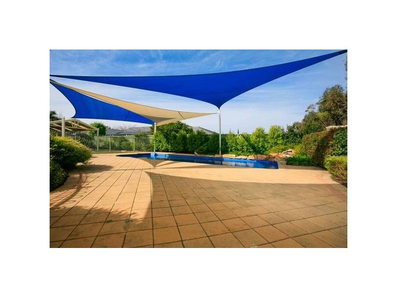 12 St Claire Gardens, Atwell WA 6164