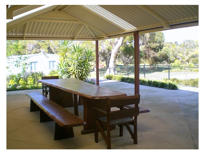 29 Brooks Place, Wandi WA 6167