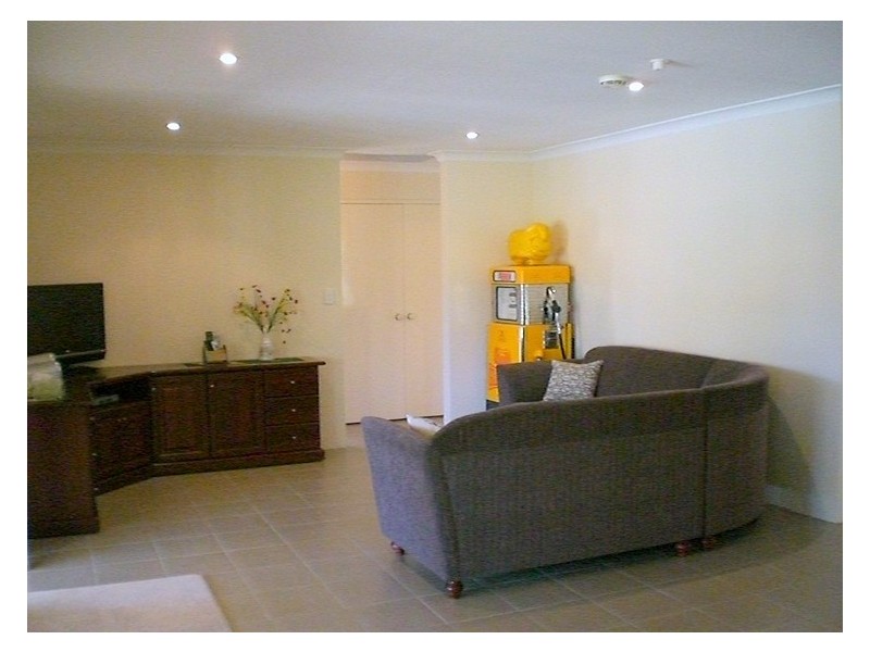 29 Brooks Place, Wandi WA 6167