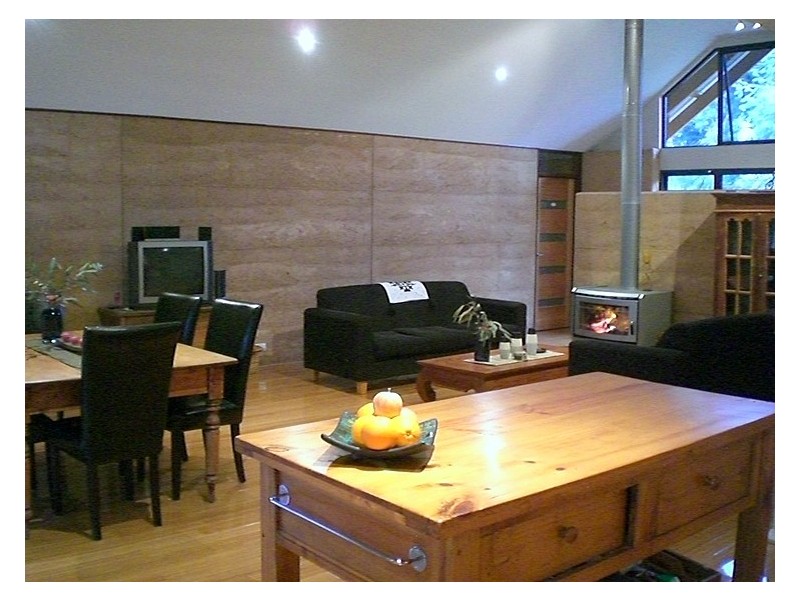 140 OLD DAIRY COURT, Oakford WA 6121