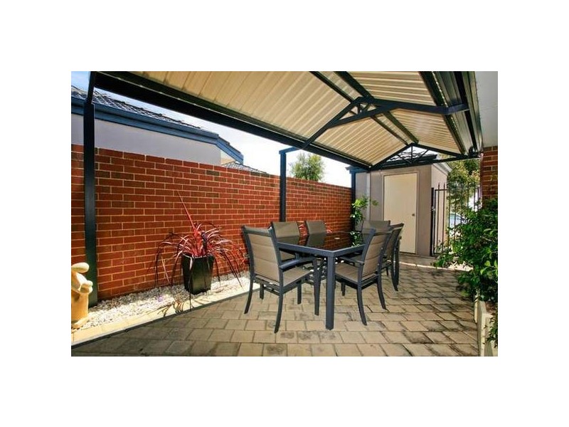 7/18 Serenity Parkway, Hammond Park WA 6164