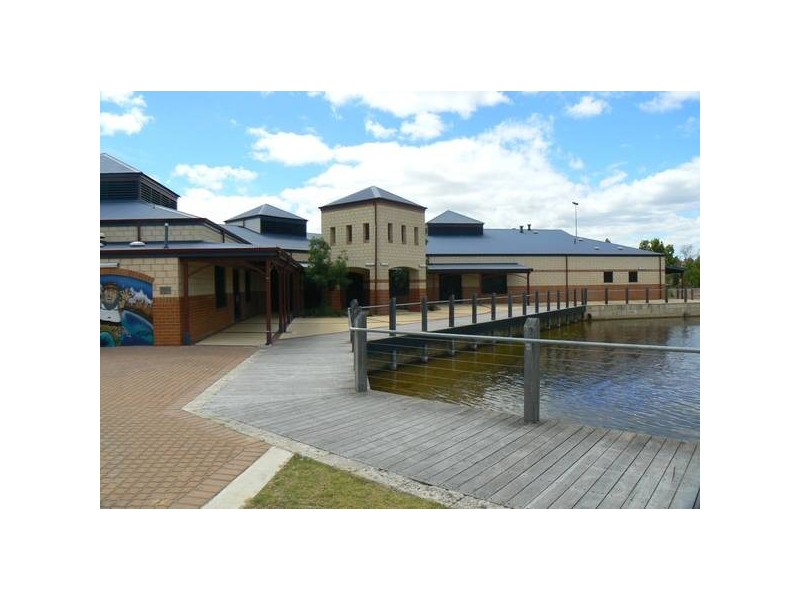 11 Friarbird Terrace, Beeliar WA 6164