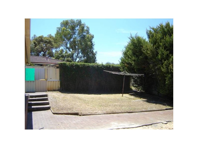 12 Stillwater Gardens, South Lake WA 6164