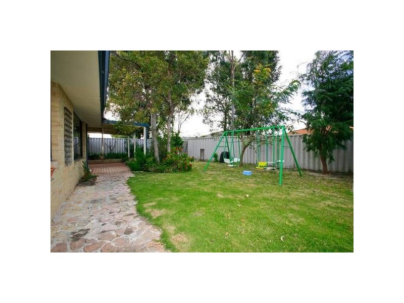 9 Hibbertia Close, Beeliar WA 6164