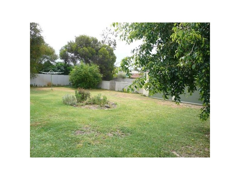 69 Mason Court, South Lake WA 6164