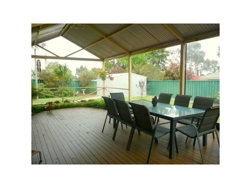 8 Ploughshare Place, South Lake WA 6164