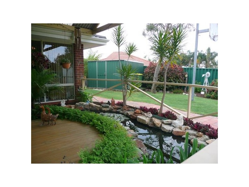 8 Ploughshare Place, South Lake WA 6164