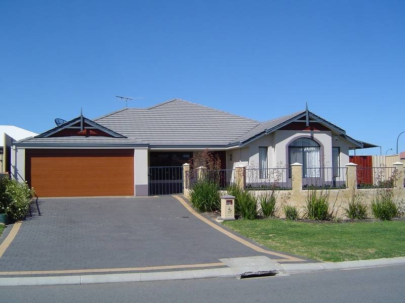 27 Bluebush Avenue, Beeliar WA 6164