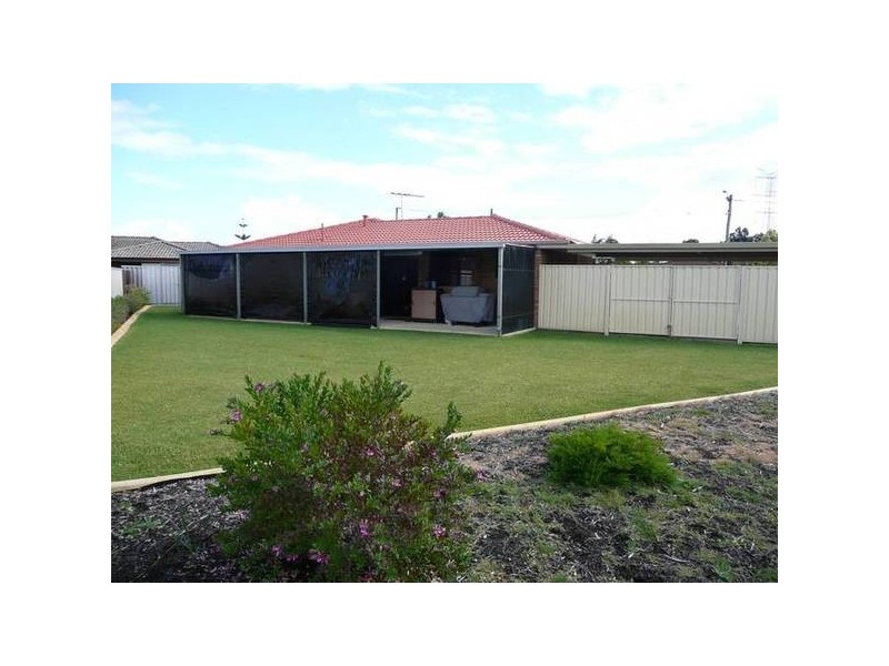 2 Anec Court, South Lake WA 6164