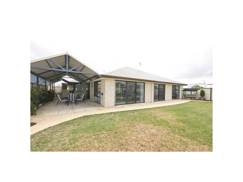 7 Cotter Loop, Success WA 6164