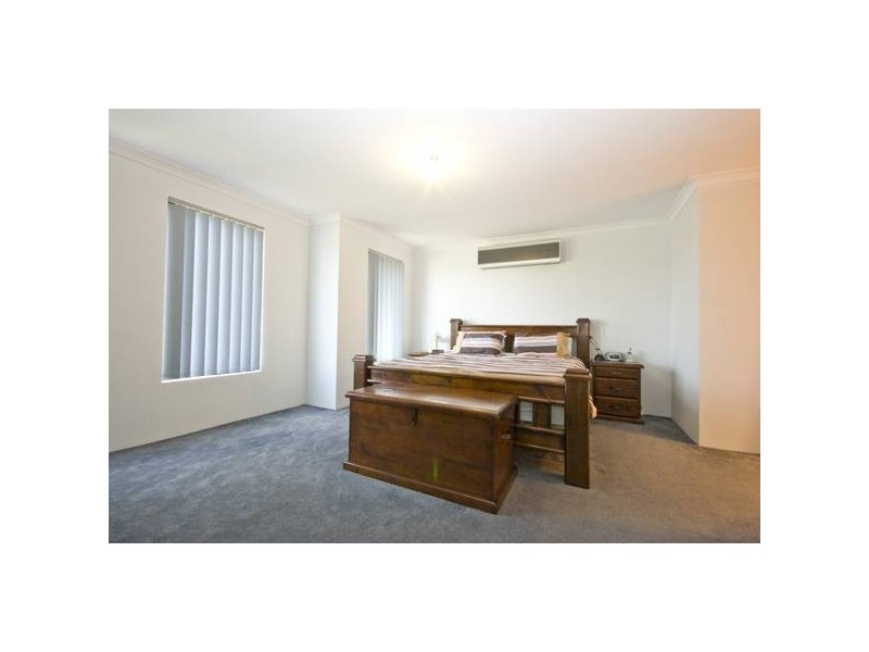 7 Cotter Loop, Success WA 6164